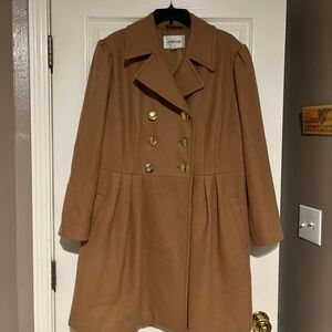 Avenue Tan Gold Trench Coat Double-Breasted
